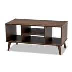 Table basse finition noyer