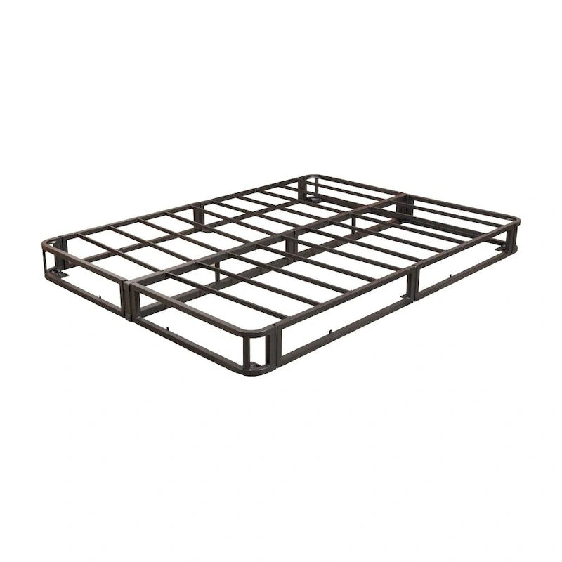 Cadre de lit très grand avec sommier tapissier renforcé et matelas à ressorts métalliques